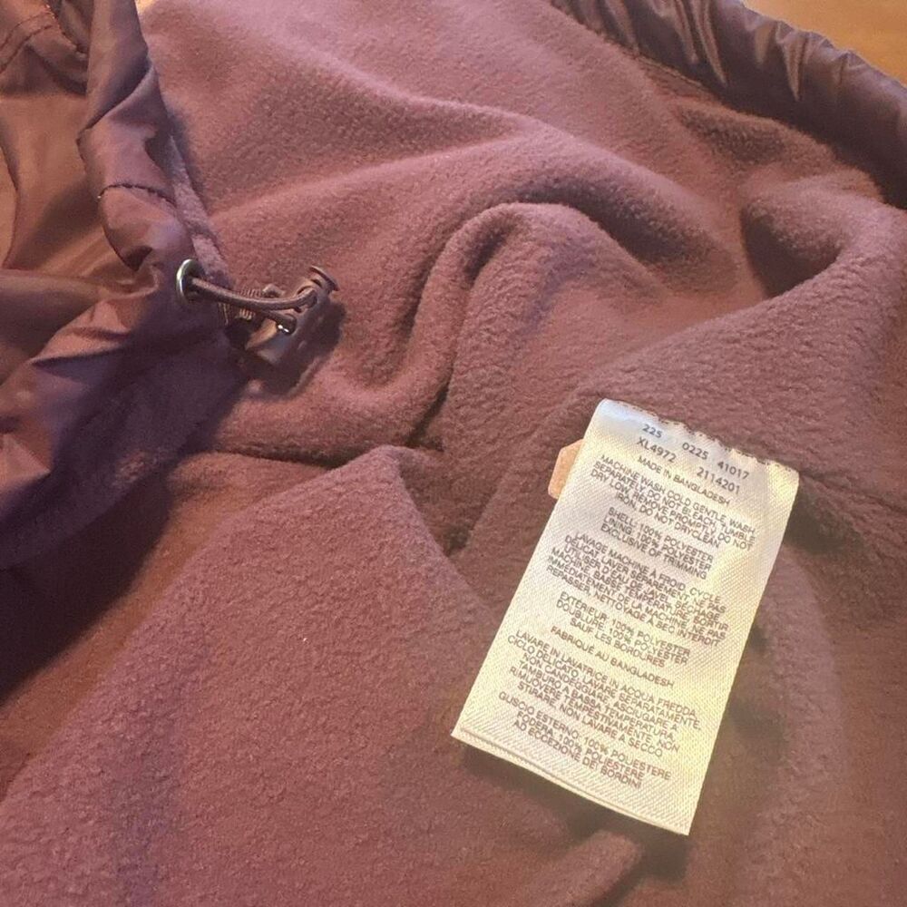 Columbia Hooded Windbreaker Jacket - Picture 8 of 8